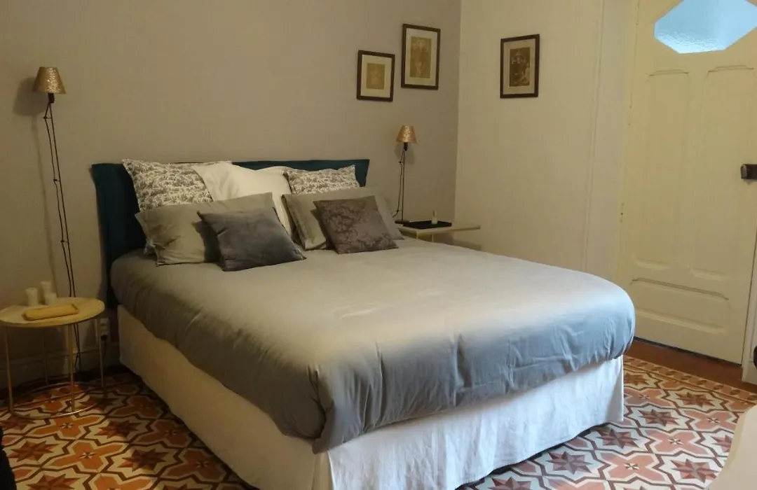Chambre Cote Jardin-1