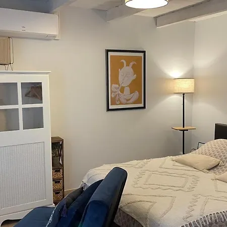 Chambre indépendante au Joli Mazet à Nîmes idéalement situé entre la garrigue et la ville-2